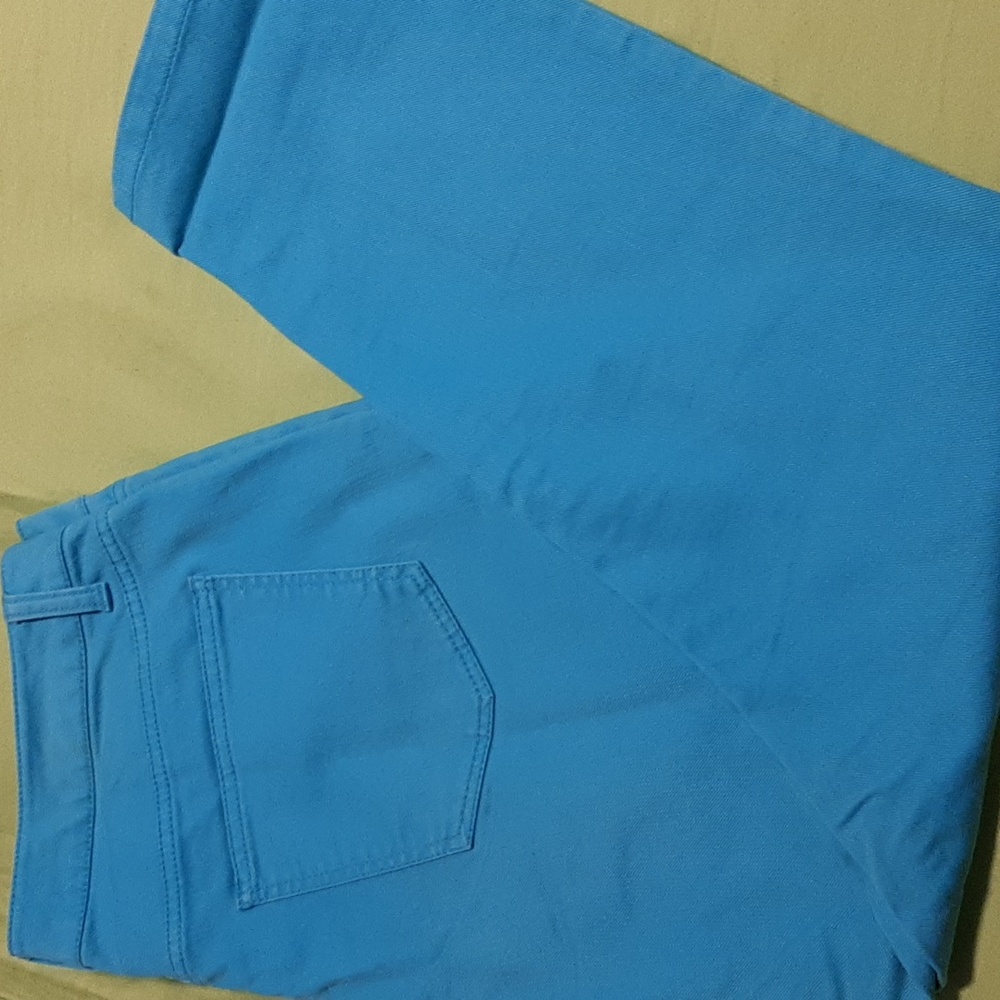 Women's jeans